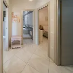 Aurelia Apartment