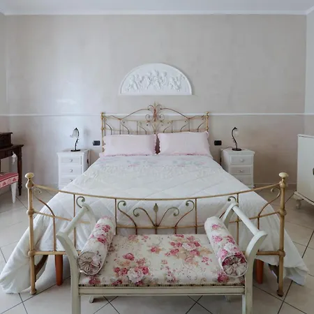 Aurelia Apartman Pompeji